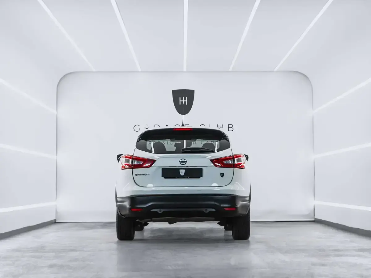 Usado Nissan Qashqai N-Connecta 131 CV (96 kW) 2017 Blanco SUV