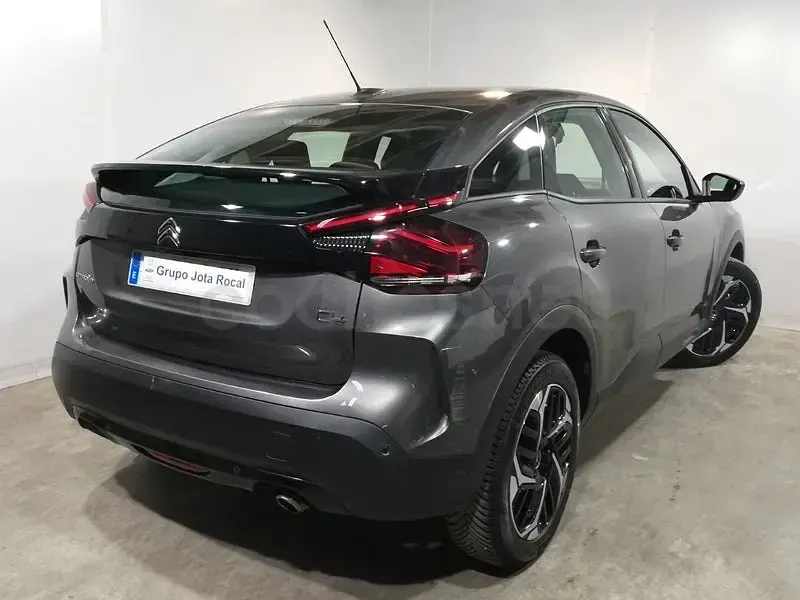 Usado Citroën C4 Feel 110 CV (80 kW) 2022 Gris / plata Berlina