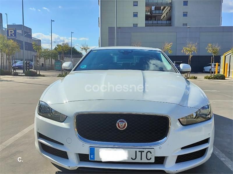 Blanco Usado 2016 Jaguar XE Berlina | 14.990 € (Precio justo) - Imagen 1/4