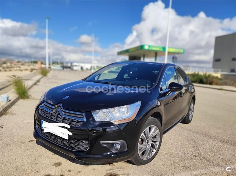Negro Usado 2014 Citroën DS4 Style Utilitario | 7700 € (Precio justo) - Imagen 1/4