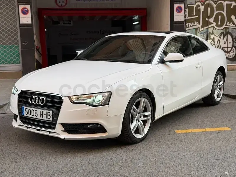 Usado Audi A5 S-Line 170 CV (125 kW) 2011 Blanco Coupe