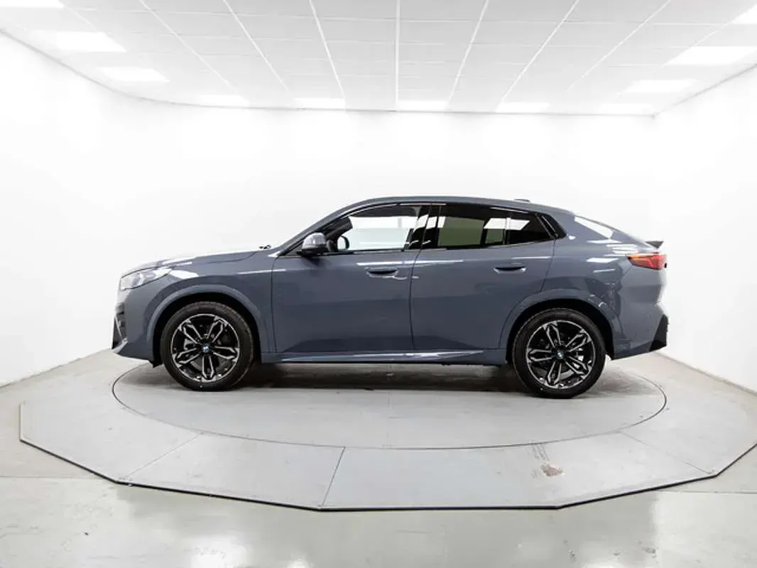Usado BMW X2 170 CV (125 kW) 2026 Gris SUV
