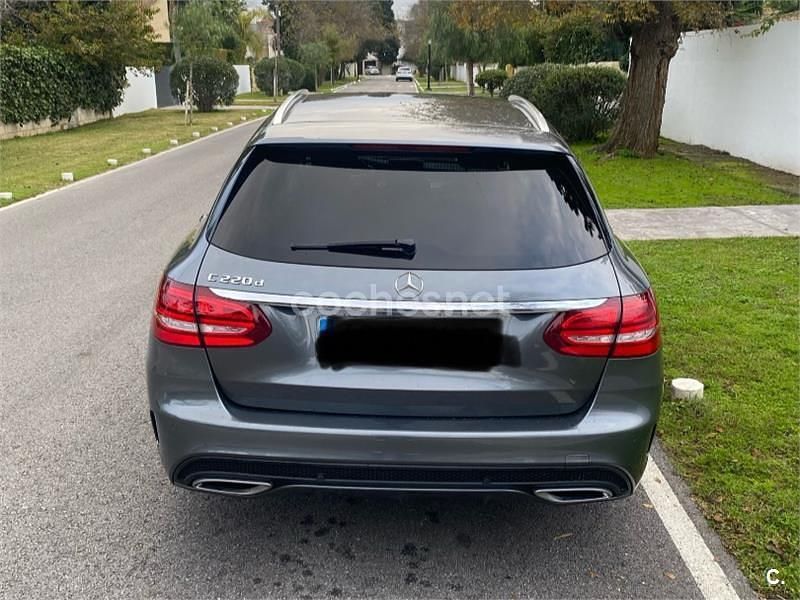 Usado Mercedes C220 170 CV (125 kW) 2018 Gris / plata Familiar