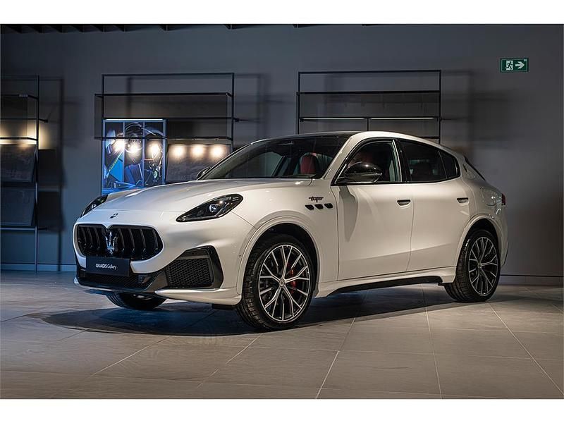 Bianco Nuevo 2025 Maserati Grecale SUV | 148.000 € - Imagen 1/4