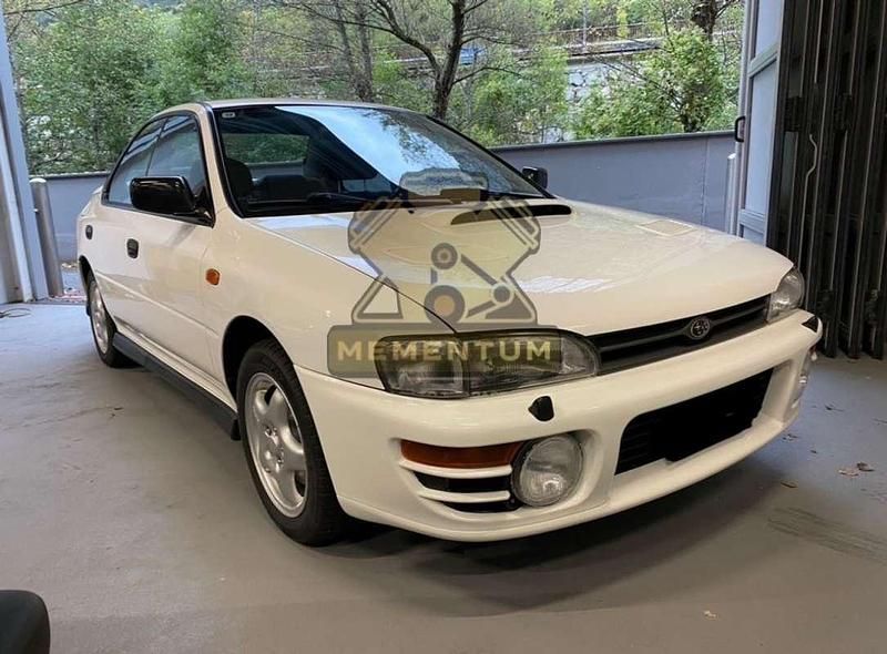 Usado Subaru Impreza 211 CV (155 kW) 1995 Blanco Utilitario