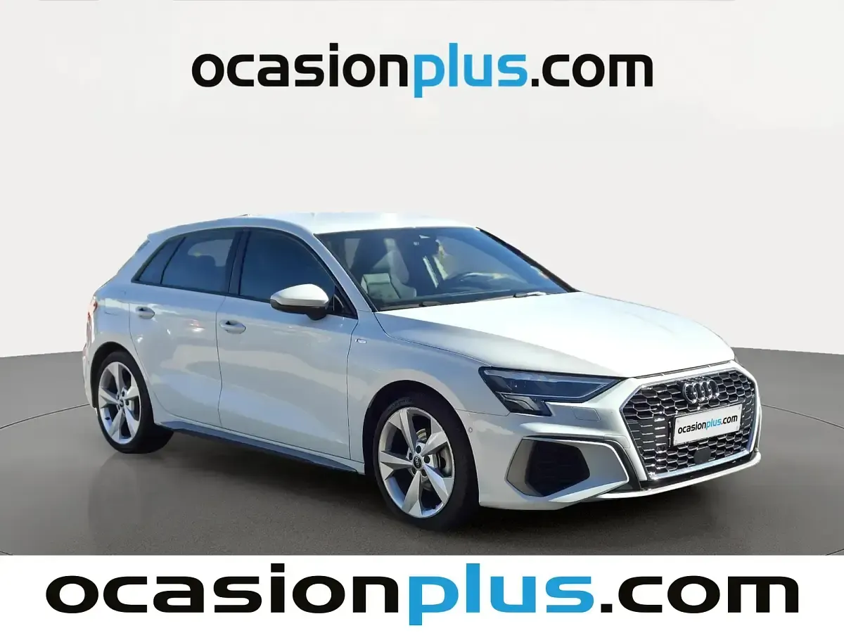 Usado Audi A3 S-Line 150 CV (110 kW) 2023 Blanco Berlina