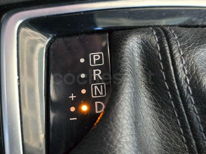 Usado Nissan Qashqai Tekna 160 CV (117 kW) 2019 Granate SUV