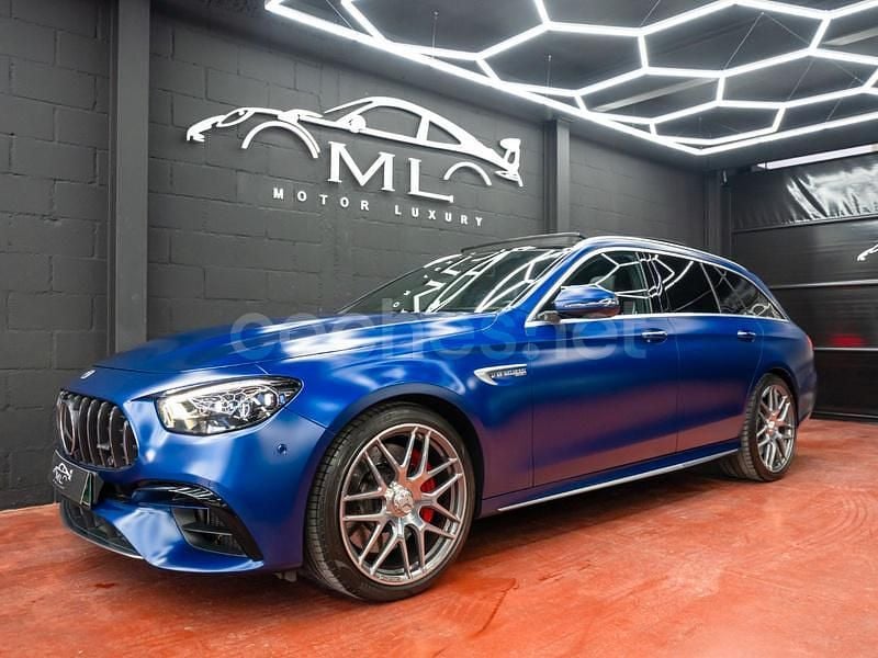 Usado Mercedes E63S AMG 612 CV (450 kW) 2020 Azul Familiar