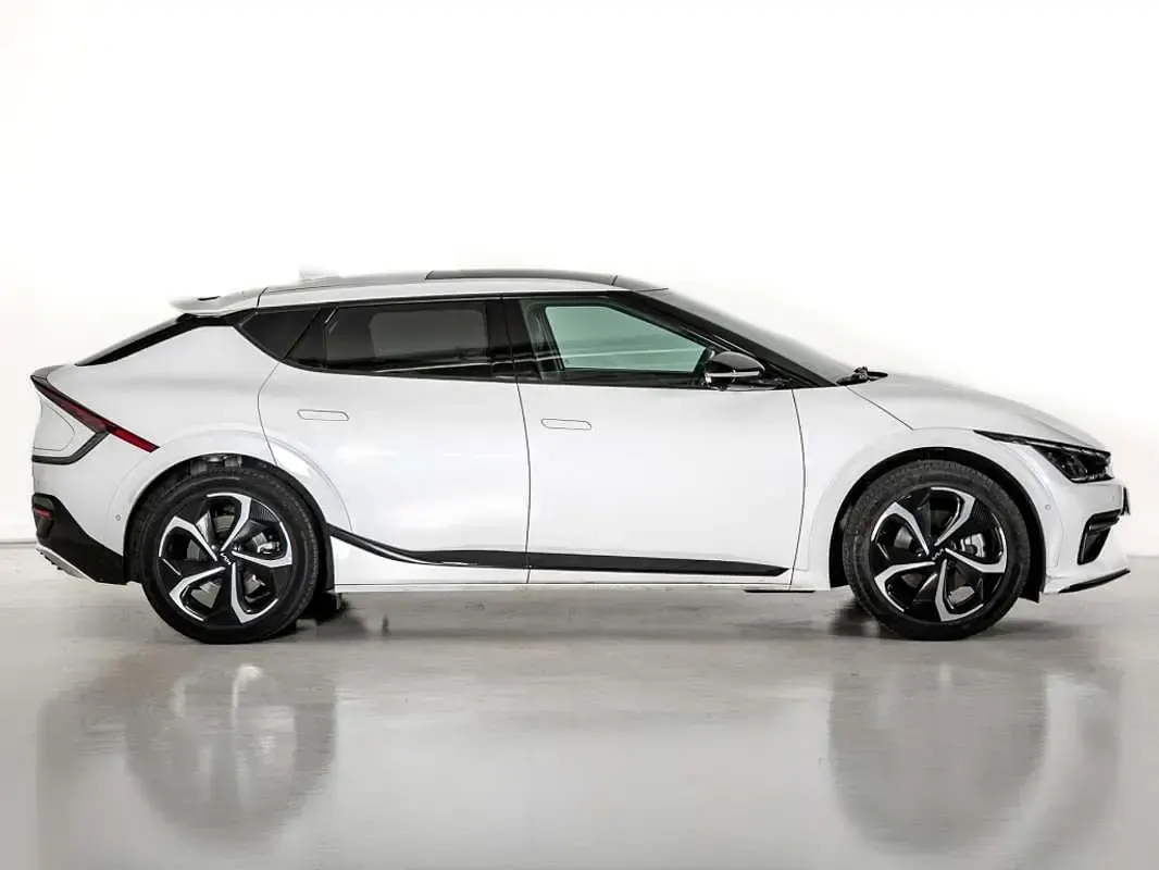 Usado Kia EV6 GT-Line 239 kW (325 CV) 2024 Blanco SUV