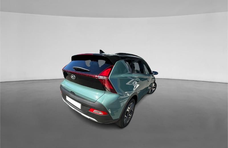 Usado Hyundai Bayon 84 CV (61 kW) 2023 Mangrove green SUV
