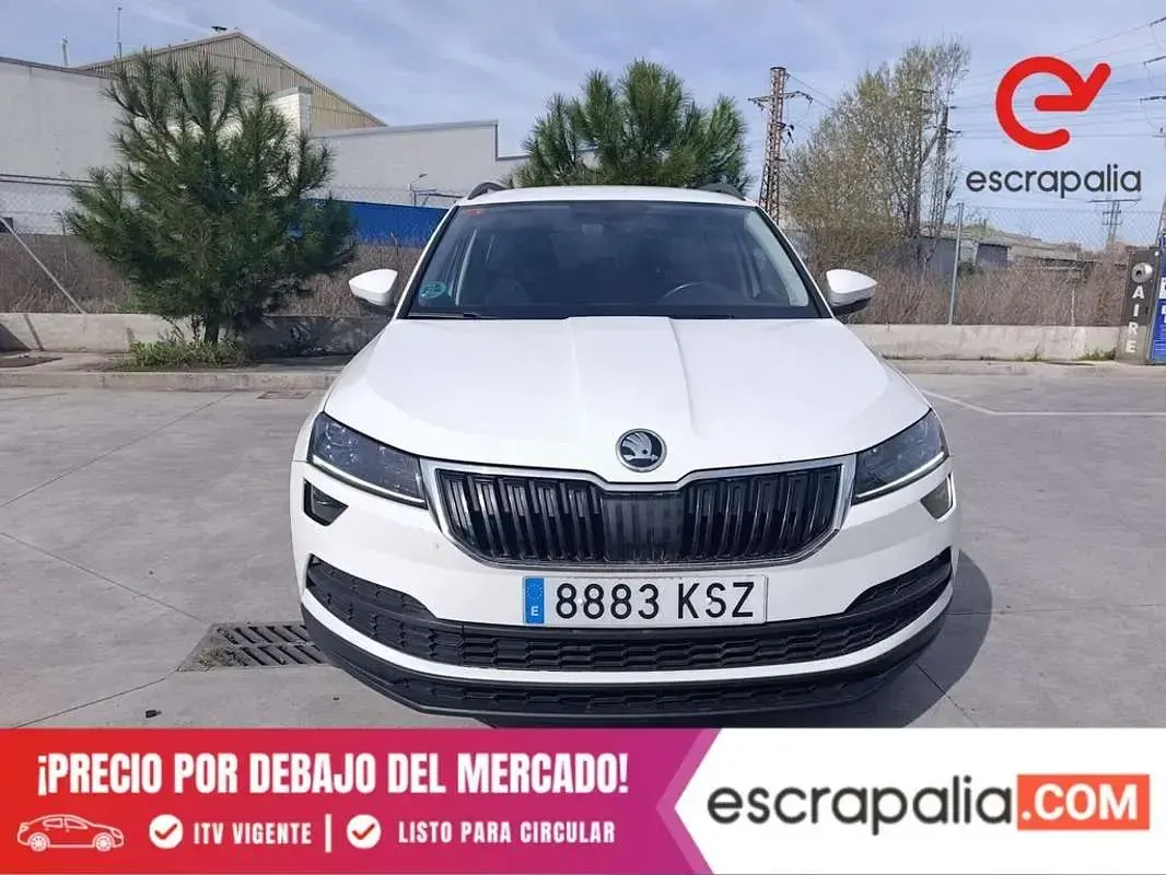 Begagnad Skoda Karoq Ambition 150 HK (110 kW) 2019 Vit SUV