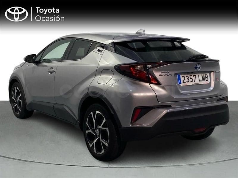 Usado Toyota C-HR Advance 122 CV (89 kW) 2020 Gris / plata SUV