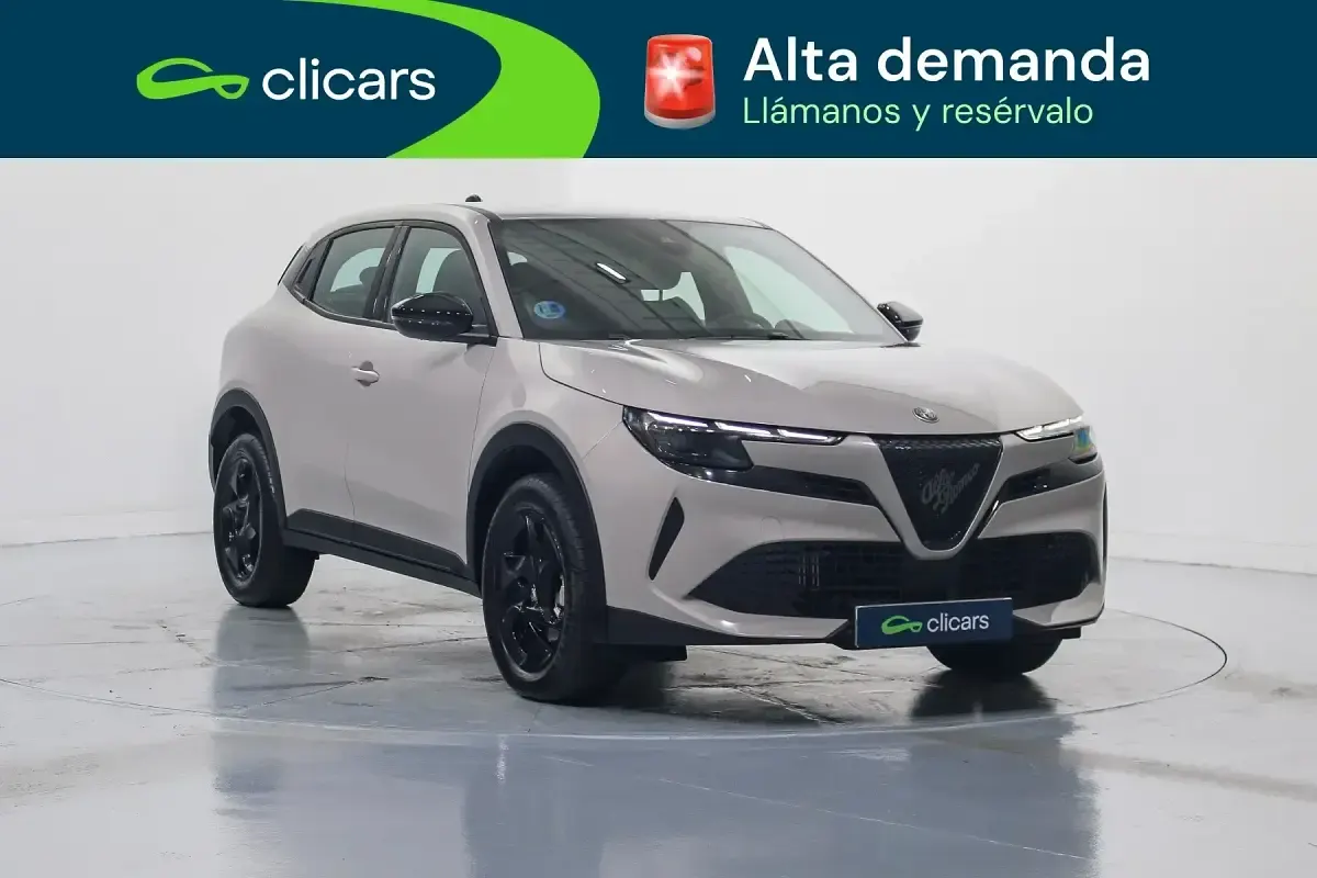 Usado Alfa Romeo GT Junior 136 CV (100 kW) 2025 Gris SUV