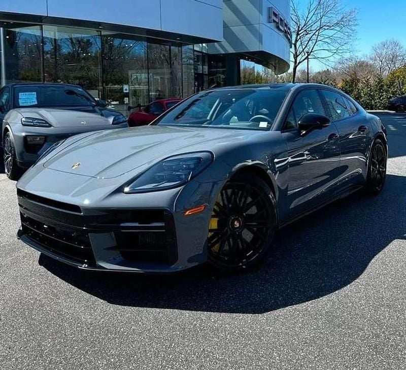 Usado Porsche Panamera Turbo S 782 CV (575 kW) 2025 Gris Berlina