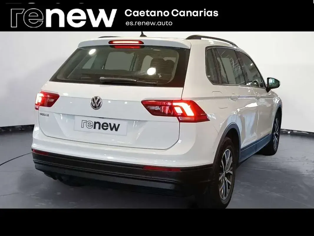 Usado VW Tiguan Edition 125 CV (91 kW) 2018 Blanco SUV