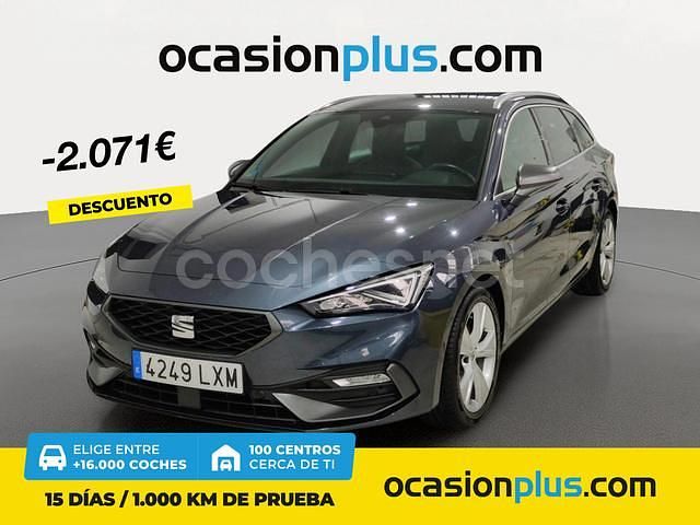 Gris / plata Usado 2022 Seat Leon FR Familiar | 22.790 € (Precio justo) - Imagen 1/4