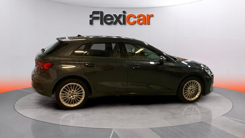 Usado Audi A3 Advanced Plus 117 CV (86 kW) 2021 Gris Berlina