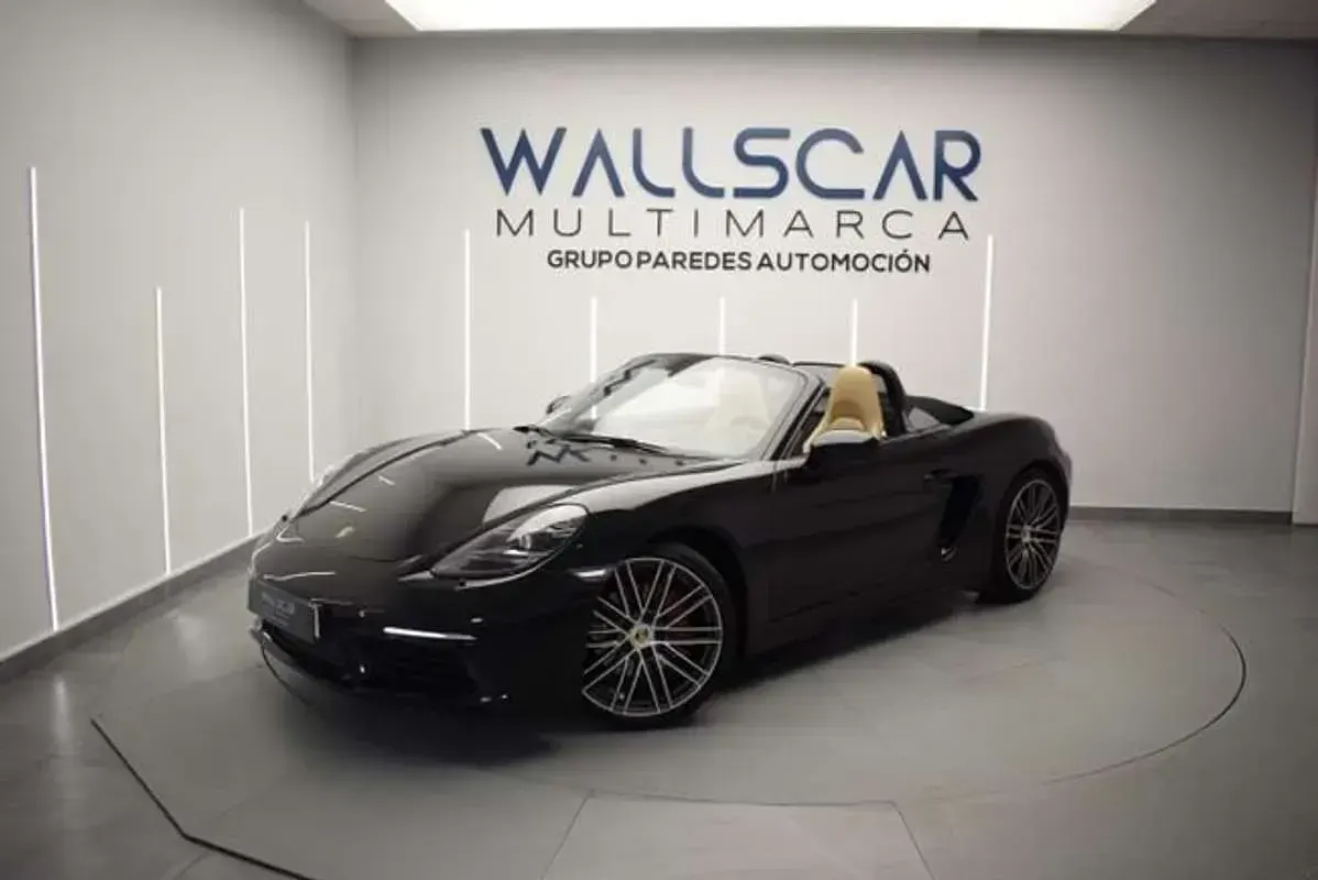 Usado Porsche 718 349 CV (256 kW) 2017 Negro Descapotable