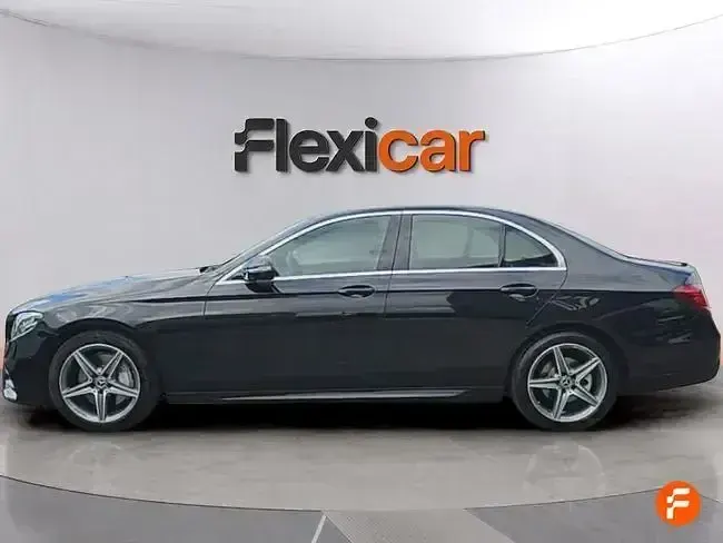 Usado Mercedes E220 194 CV (142 kW) 2019 Azul Berlina