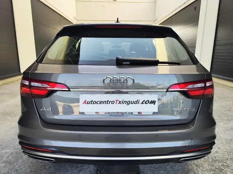 Usado Audi A4 Advanced Plus 150 CV (110 kW) 2021 Beige Familiar