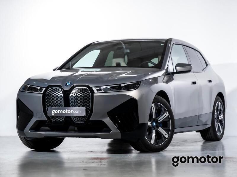 Gris oxidgrau Usado 2022 BMW iX SUV | 83.975 € - Imagen 1/4