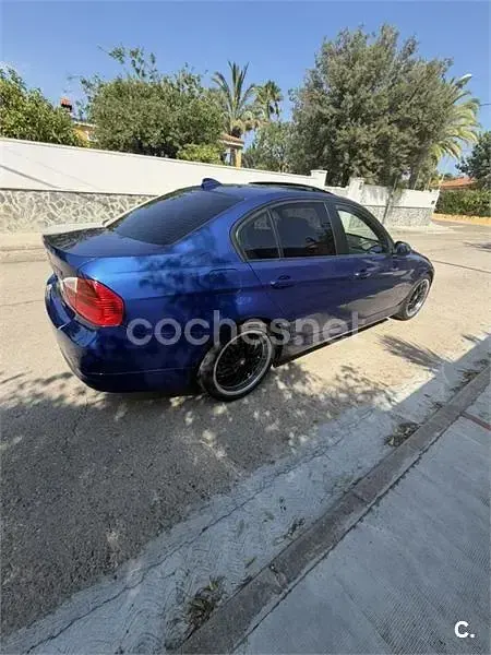 Usado BMW 320 150 CV (110 kW) 2007 Azul Berlina