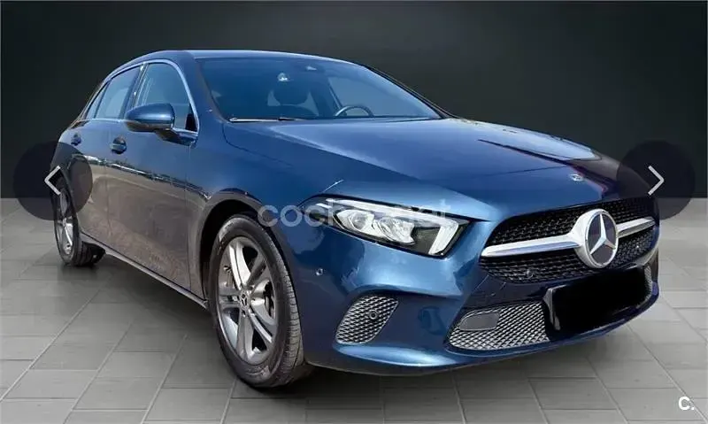 Usado Mercedes A200 150 CV (110 kW) 2021 Azul Berlina