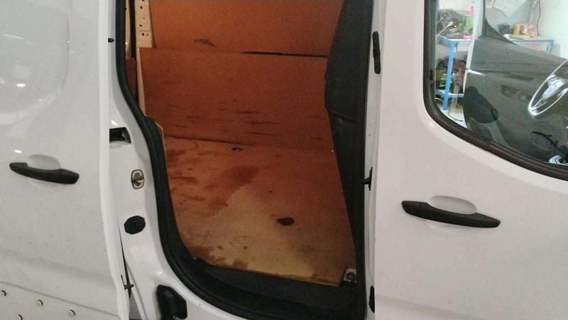 Usado Opel Combo 99 CV (72 kW) 2019 Blanco Van