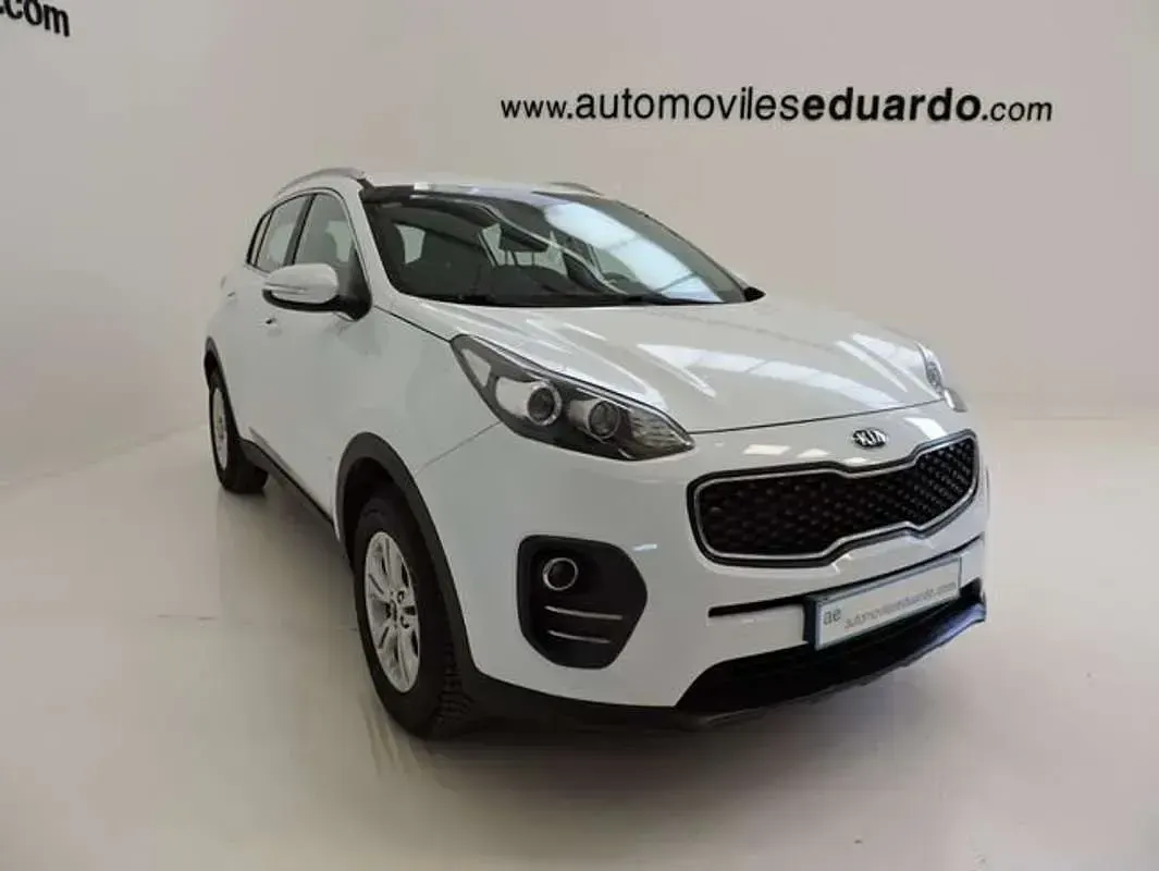 Usado Kia Sportage 132 CV (97 kW) 2018 Blanco SUV