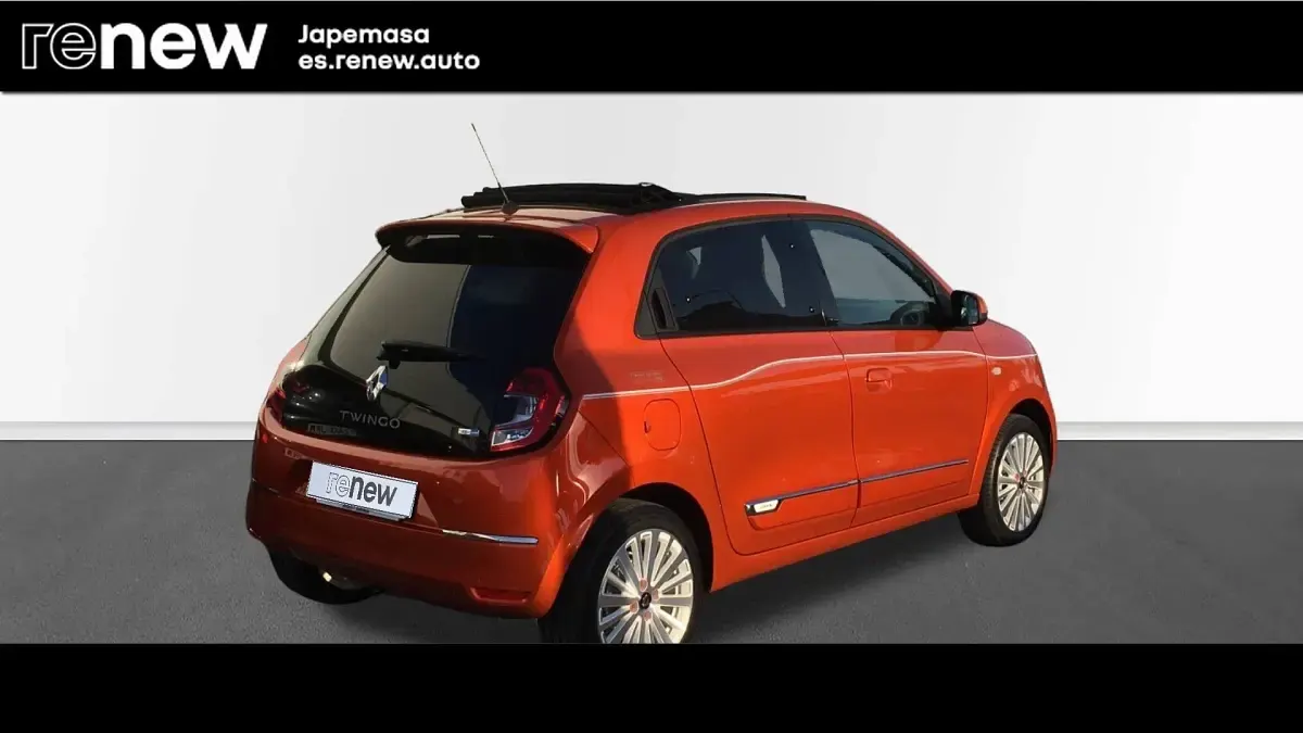 Usado Renault Twingo Vibes 59 kW (81 CV) 2021 Naranja valencia Utilitario