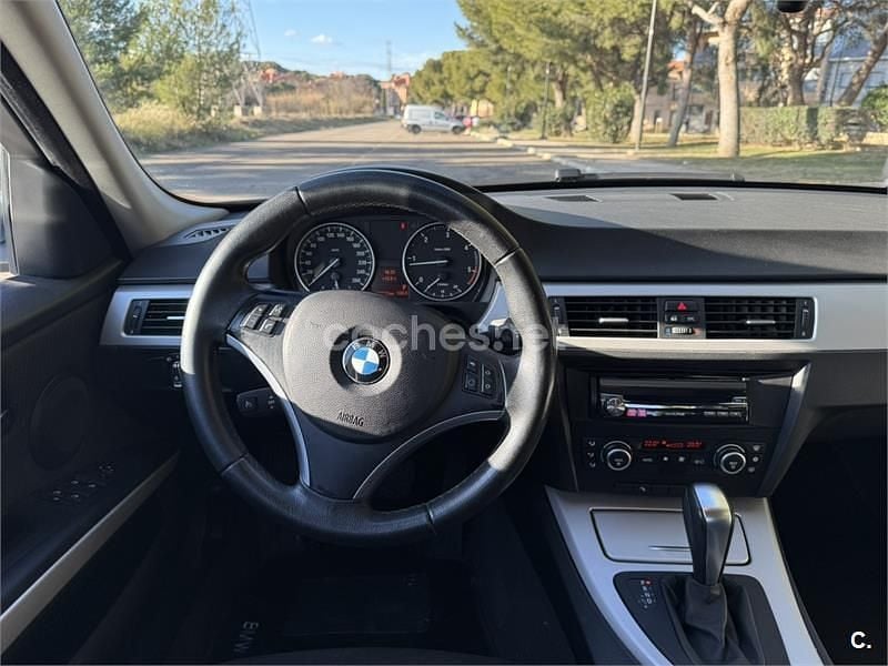 Usado BMW 320 163 CV (119 kW) 2008 Gris / plata Berlina