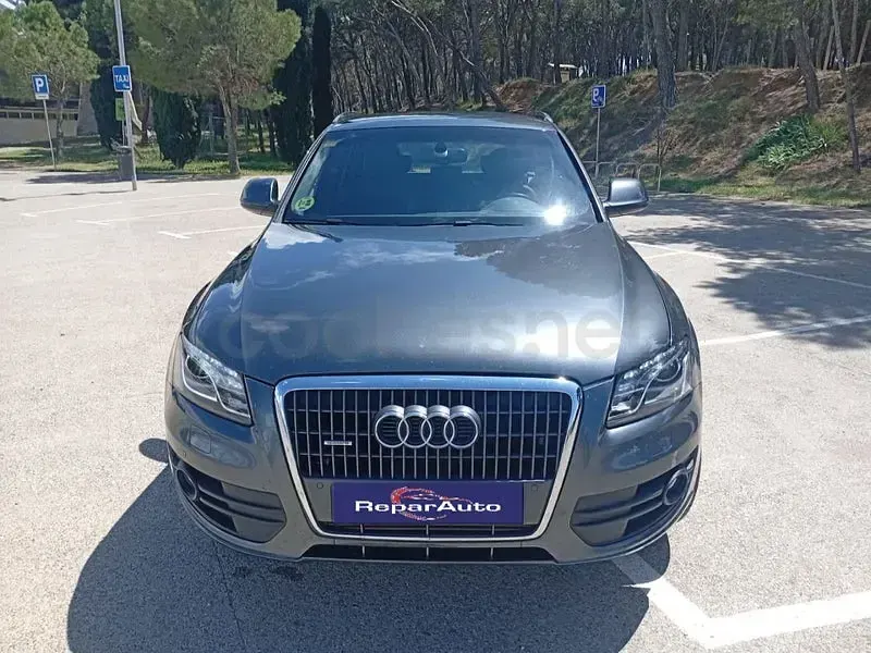 Usado Audi Q5 S-Line 170 CV (125 kW) 2011 Gris / plata SUV