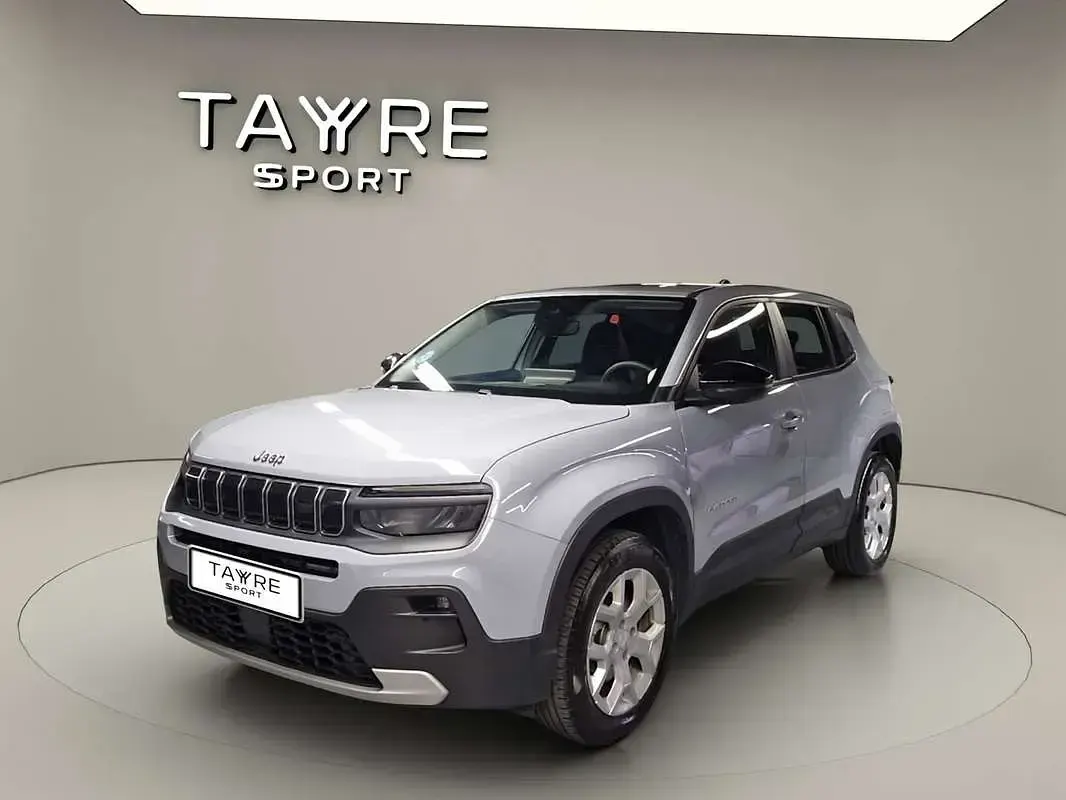 Usado Jeep Avenger Altitude 101 CV (74 kW) 2025 Gris SUV