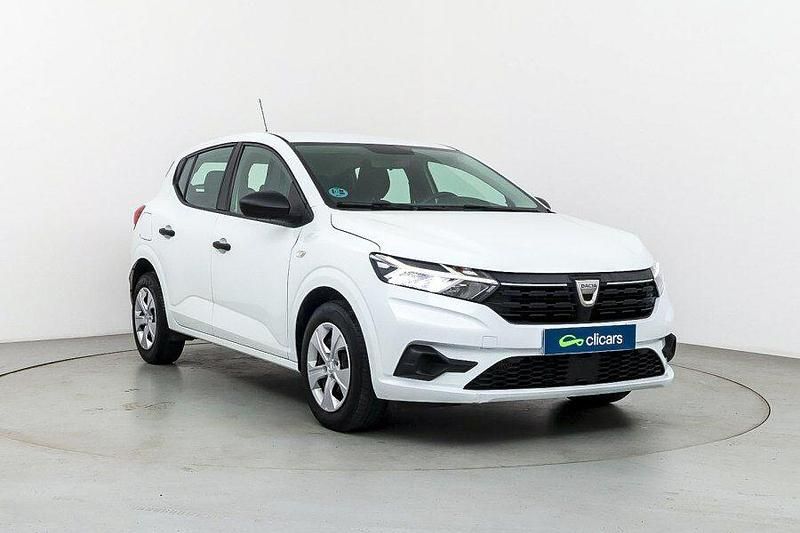 Usado Dacia Sandero Essentiel 91 CV (66 kW) 2022 Blanco Berlina