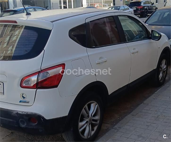 Usado Nissan Qashqai Acenta 130 CV (95 kW) 2013 Blanco SUV