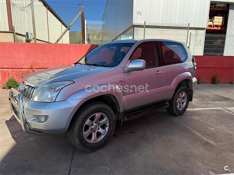 Usado Toyota Land Cruiser 173 CV (127 kW) 2007 Gris / plata SUV