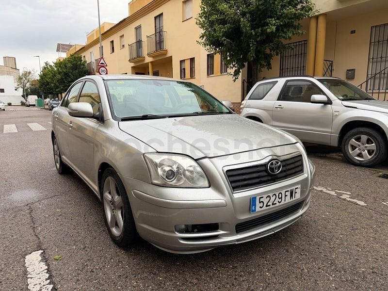Usado Toyota Avensis Executive 150 CV (110 kW) 2007 Gris / plata Berlina
