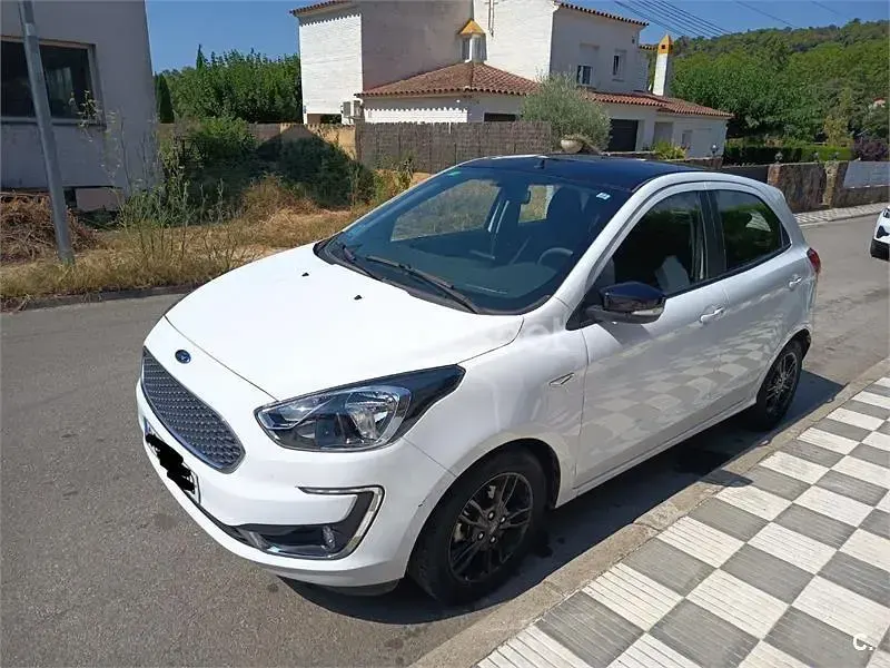 Usado Ford Ka Plus 85 CV (62 kW) 2019 Blanco Utilitario