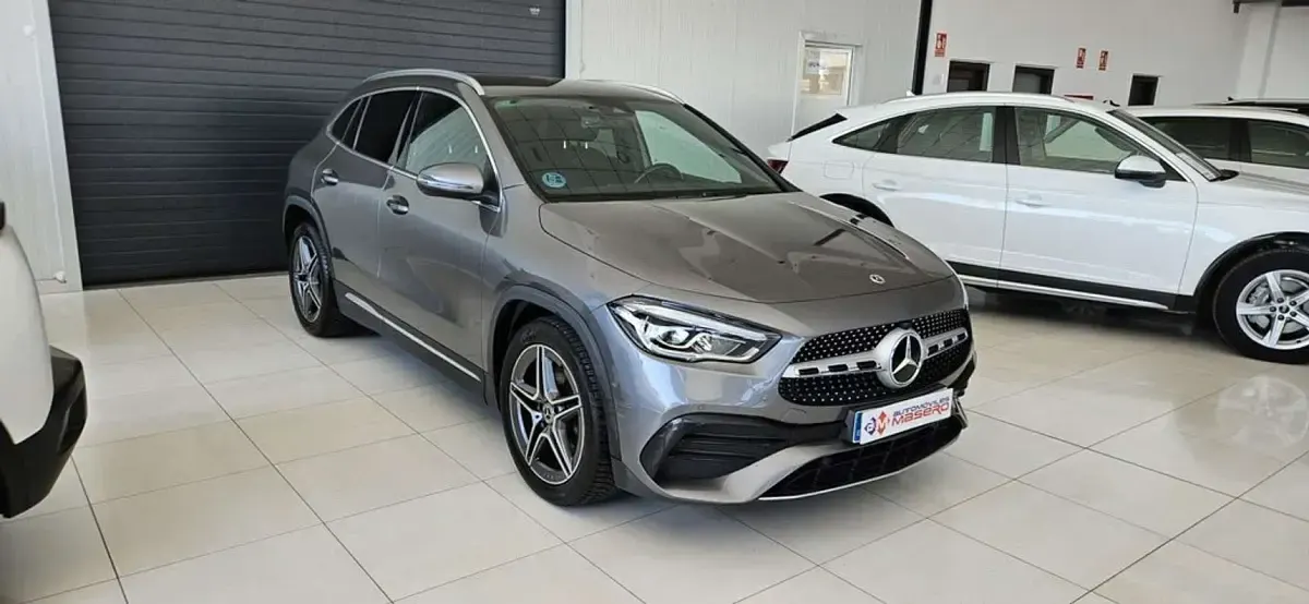 Usado Mercedes GLA200 150 CV (110 kW) 2022 Gris SUV