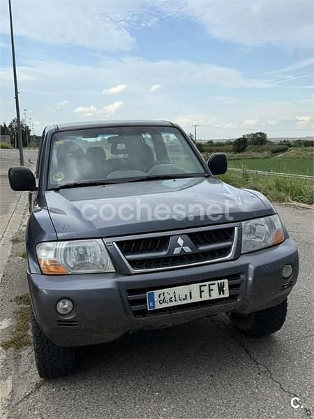 Azul Usado 2006 Mitsubishi Montero Intense SUV | 19.000 € (Caro) - Imagen 1/4