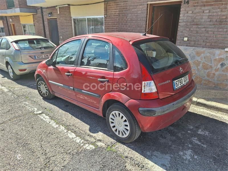 Granate Usado 2010 Citroën C3 Furio Utilitario | 3690 € (Un poco caro) - Imagen 1/4
