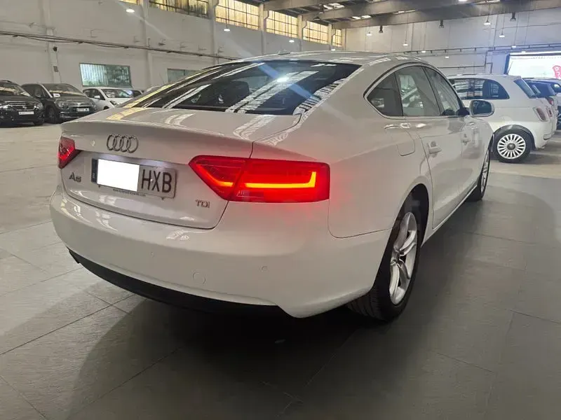 Usado Audi A5 Sportback 150 CV (110 kW) 2014 Blanco Utilitario