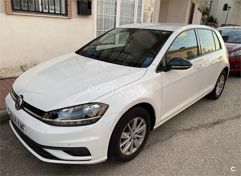 Usado VW Golf VII 115 CV (84 kW) 2018 Blanco Berlina