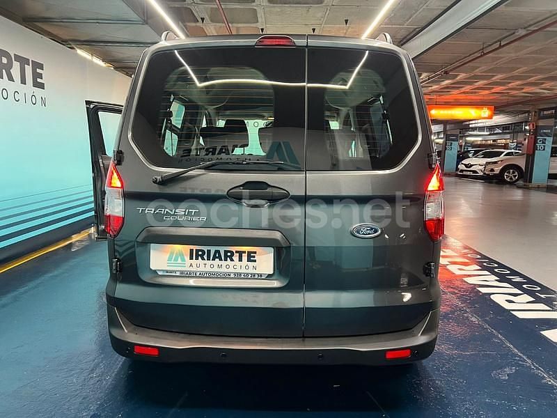 Usado Ford Transit Connect Ambiente 75 CV (55 kW) 2015 Gris / plata Monovolumen