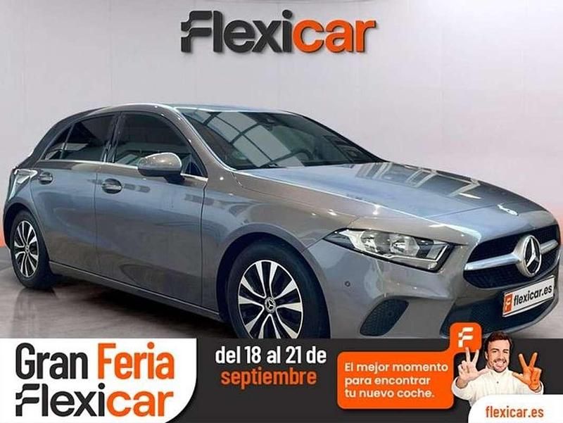 Gris Usado 2019 Mercedes A200 Utilitario | 20.290 € (Buen precio) - Imagen 1/4