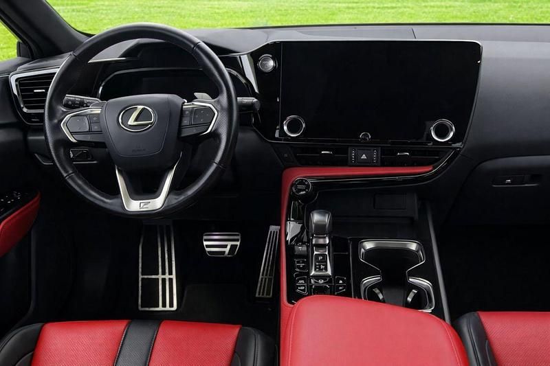 Usado Lexus NX450h+ E-FOUR 306 CV (225 kW) 2022 Blanco SUV