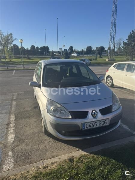 Gris / plata Usado 2008 Renault Scénic II Monovolumen | 2200 € (Super precio) - Imagen 1/3