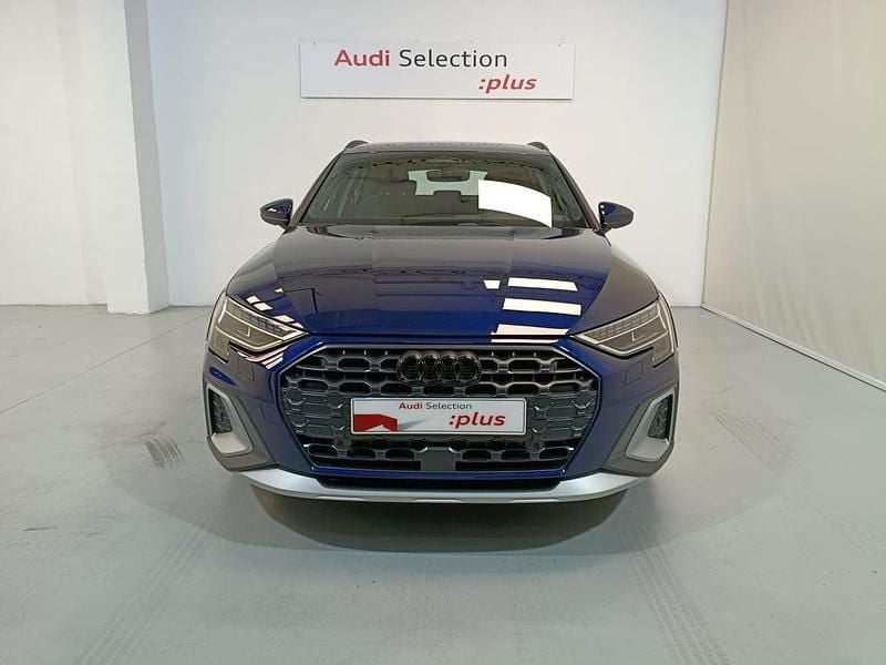 Nuevo Audi A3 e-tron Advanced 204 CV (150 kW) 2026 Azul Utilitario