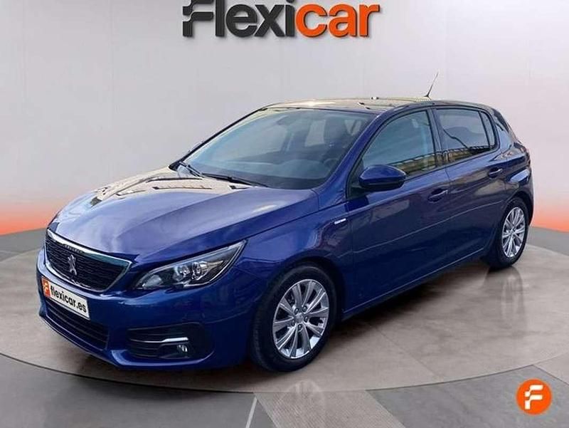Usado Peugeot 308 GT-line 131 CV (96 kW) 2020 Azul Utilitario