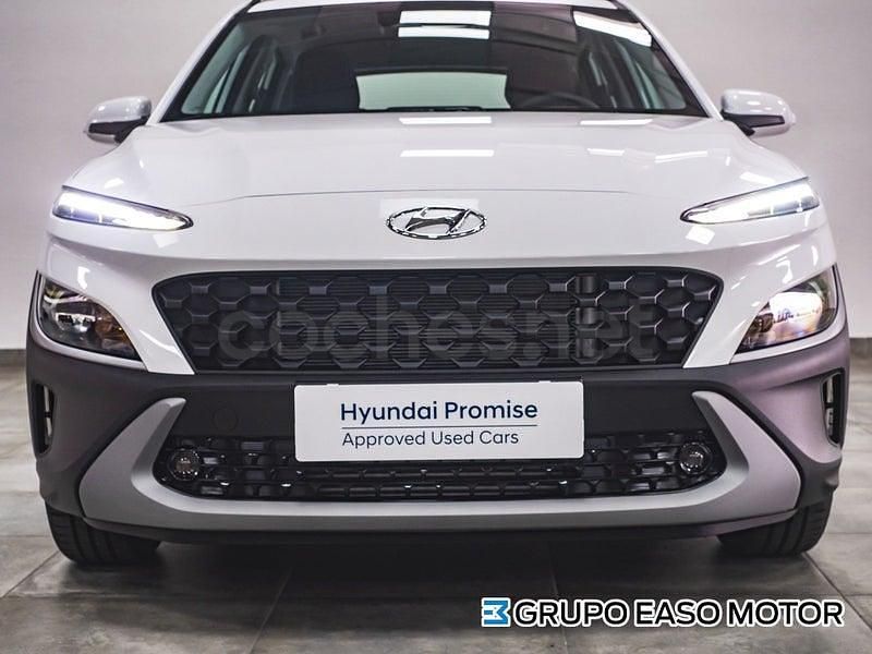 Usado Hyundai Kona 120 HP (88 kW) 2022 Branco SUV
